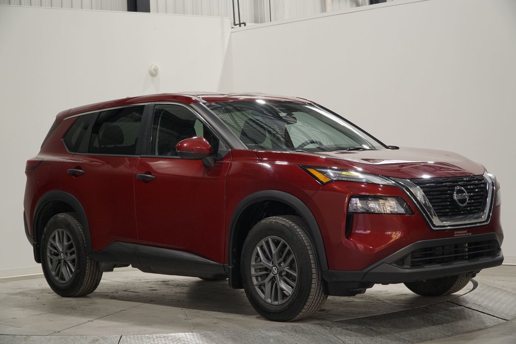 2021 Nissan Rogue S in Saint-Hyacinthe, Quebec - 1 - w1024h768px