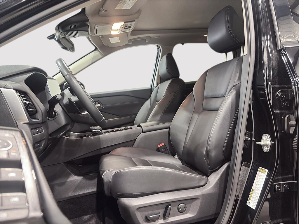 Nissan Rogue SL 2024 à Saint-Hyacinthe, Québec - 8 - w1024h768px