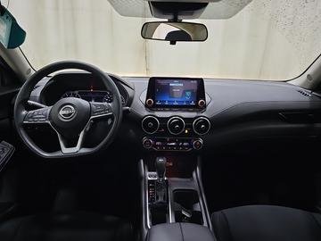 Nissan Sentra SV 2024 à Saint-Hyacinthe, Québec - 7 - w1024h768px