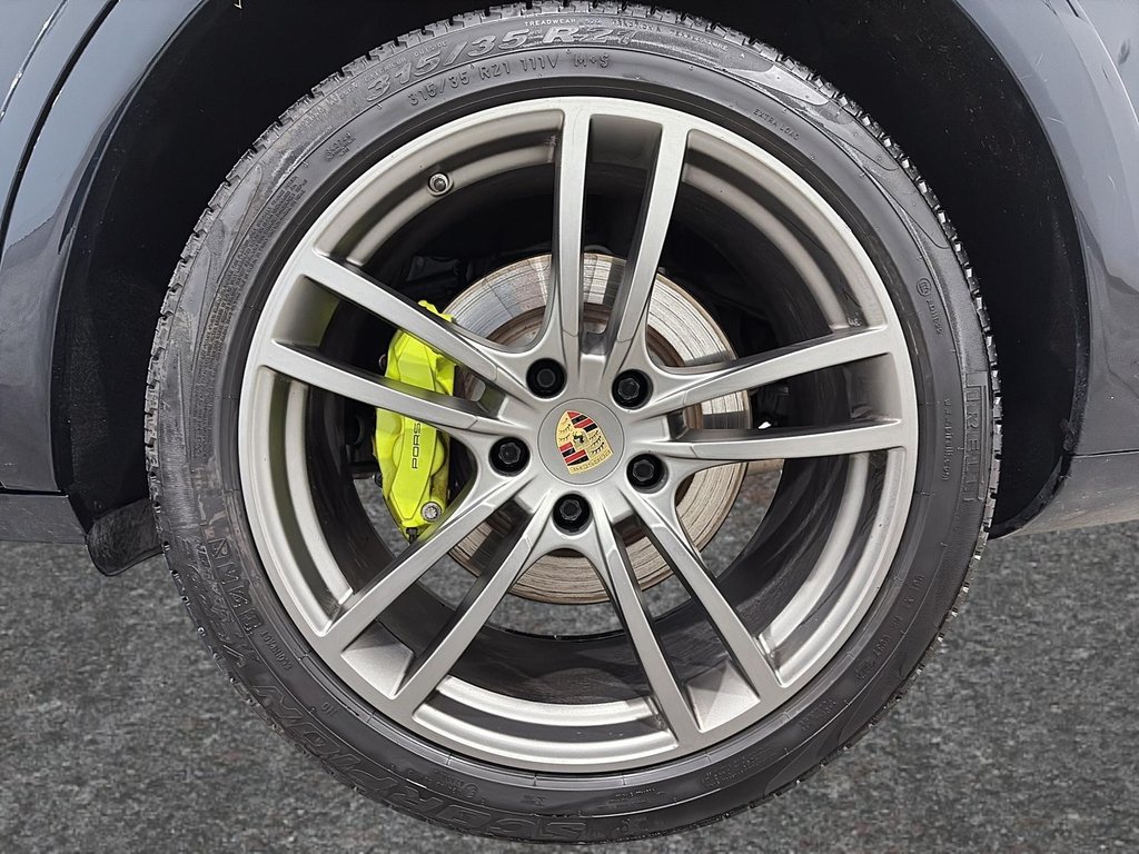 Porsche Cayenne E-Hybrid 2021 à Saint-Hyacinthe, Québec - 7 - w1024h768px