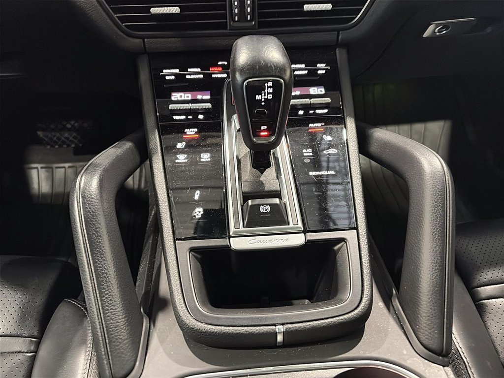 Porsche Cayenne E-Hybrid 2021 à Saint-Hyacinthe, Québec - 14 - w1024h768px