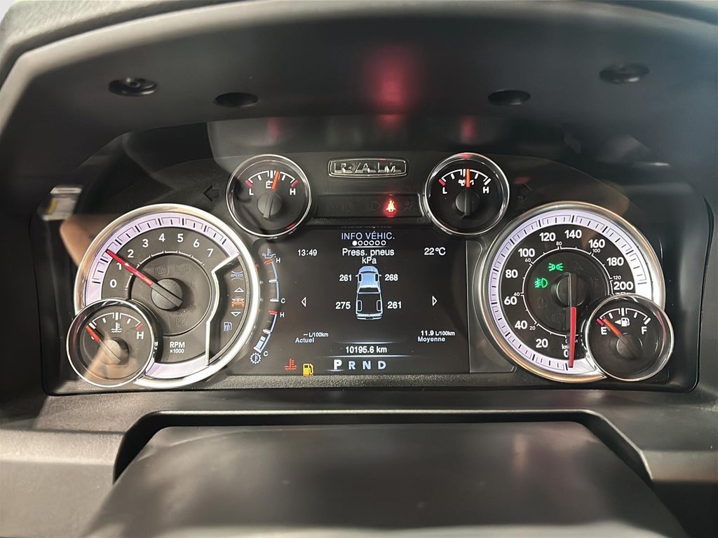 2024 Ram 1500 Classic Warlock in Saint-Hyacinthe, Quebec - 11 - w1024h768px