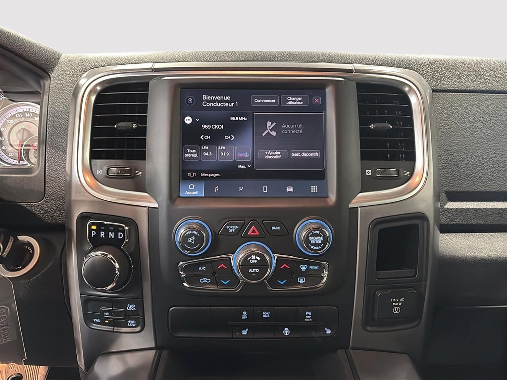 2024 Ram 1500 Classic Warlock in Saint-Hyacinthe, Quebec - 12 - w1024h768px