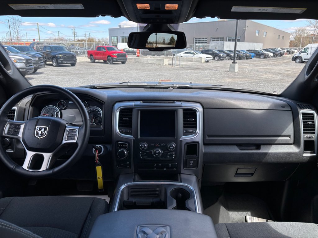 Ram 1500 Classic Warlock 2024 à Saint-Hyacinthe, Québec - 13 - w1024h768px