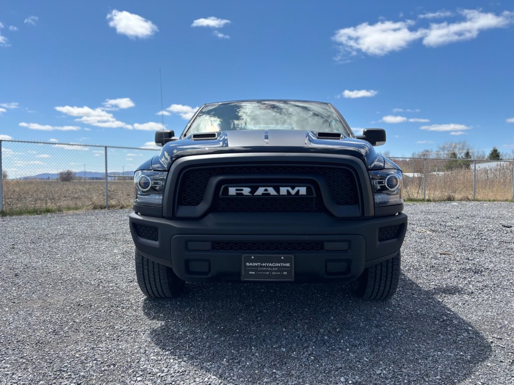 Ram 1500 Classic Warlock 2024 à Saint-Hyacinthe, Québec - 2 - w1024h768px