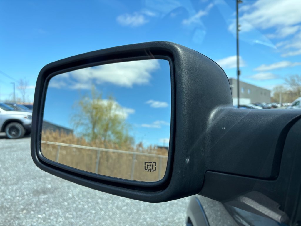Ram 1500 Classic Warlock 2024 à Saint-Hyacinthe, Québec - 7 - w1024h768px