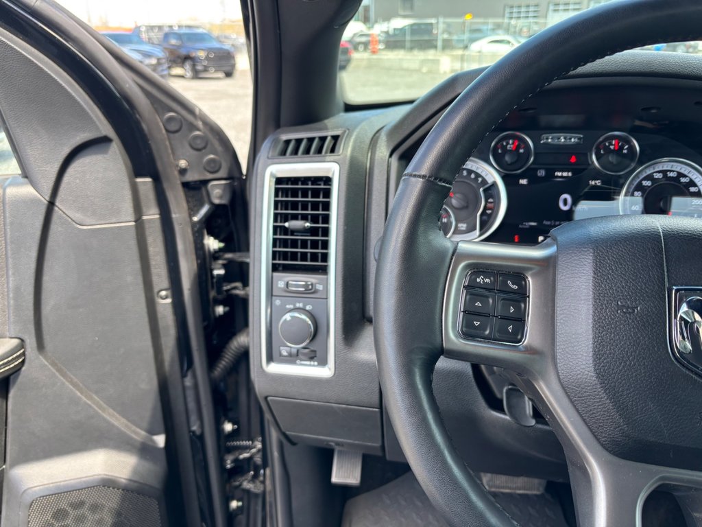 Ram 1500 Classic Warlock 2024 à Saint-Hyacinthe, Québec - 17 - w1024h768px