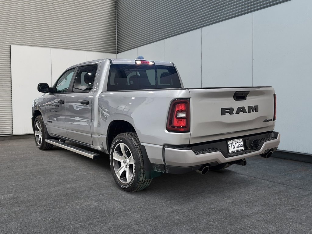 Ram 1500 Classic TRADESMAN 2025 à Saint-Hyacinthe, Québec - 4 - w1024h768px