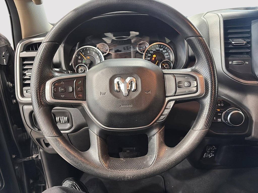 2019 Ram 1500 Tradesman in Saint-Hyacinthe, Quebec - 11 - w1024h768px