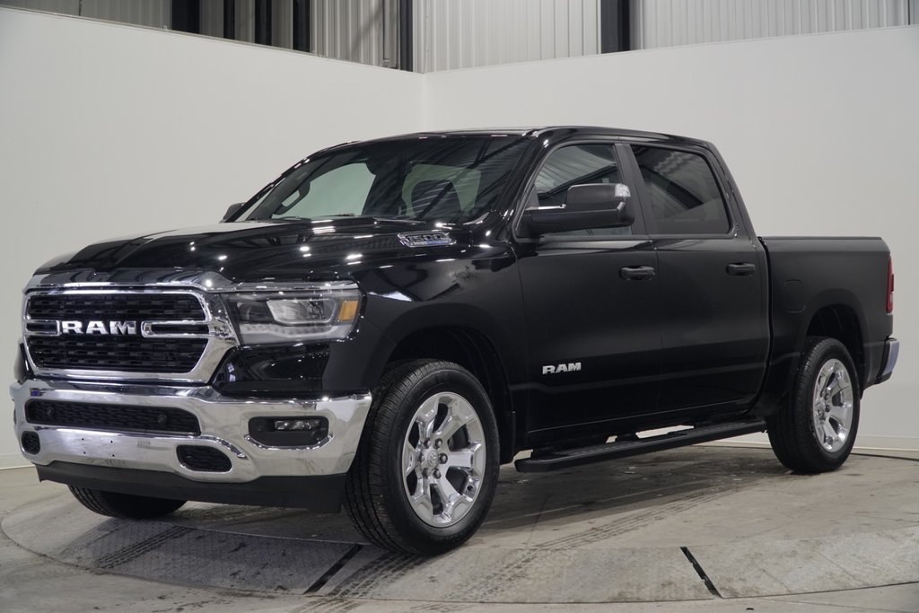 2023 Ram 1500 BIG HORN in Saint-Hyacinthe, Quebec - 1 - w1024h768px