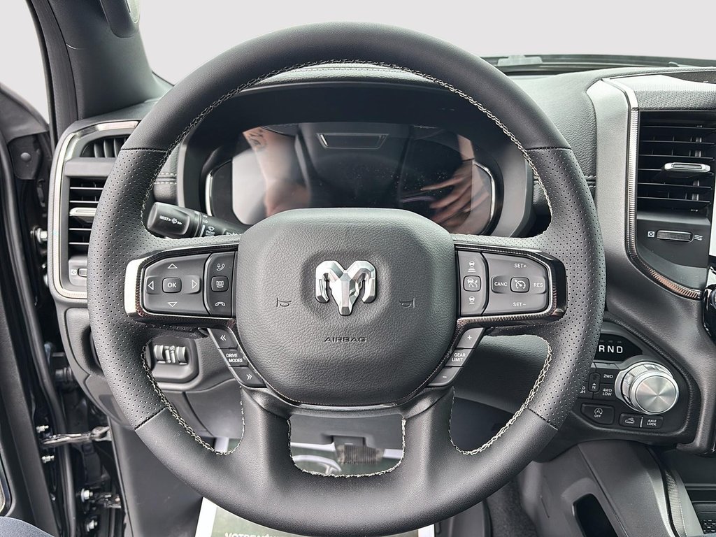 2025 Ram 1500 REBEL in Saint-Hyacinthe, Quebec - 11 - w1024h768px