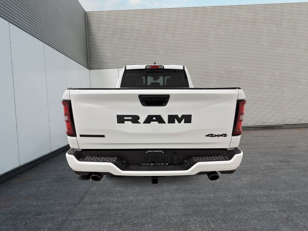 2025 Ram 1500 BIG HORN in Saint-Hyacinthe, Quebec - 3 - w1024h768px
