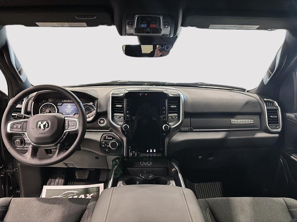 Ram 1500 BIG HORN 2025 à Saint-Hyacinthe, Québec - 8 - w1024h768px