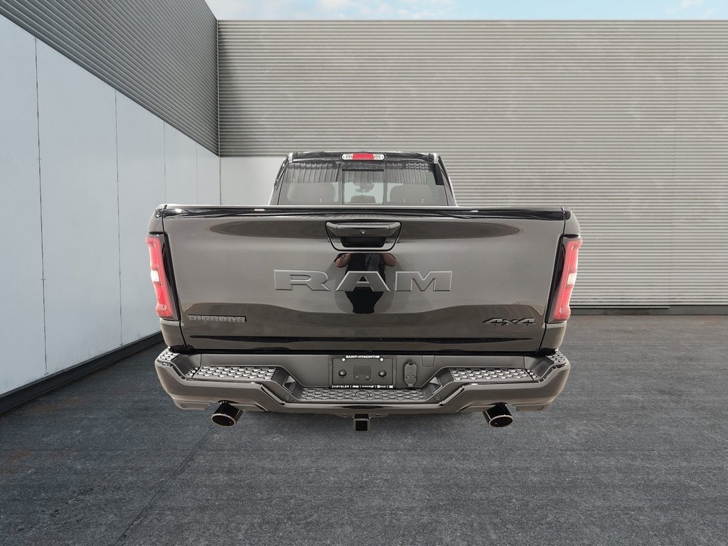 2025 Ram 1500 BIG HORN in Saint-Hyacinthe, Quebec - 3 - w1024h768px
