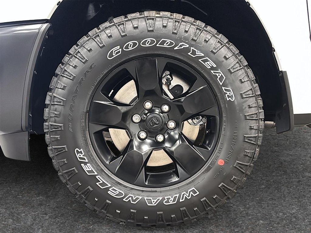 Ram 1500 WARLOCK 2025 à Saint-Hyacinthe, Québec - 6 - w1024h768px