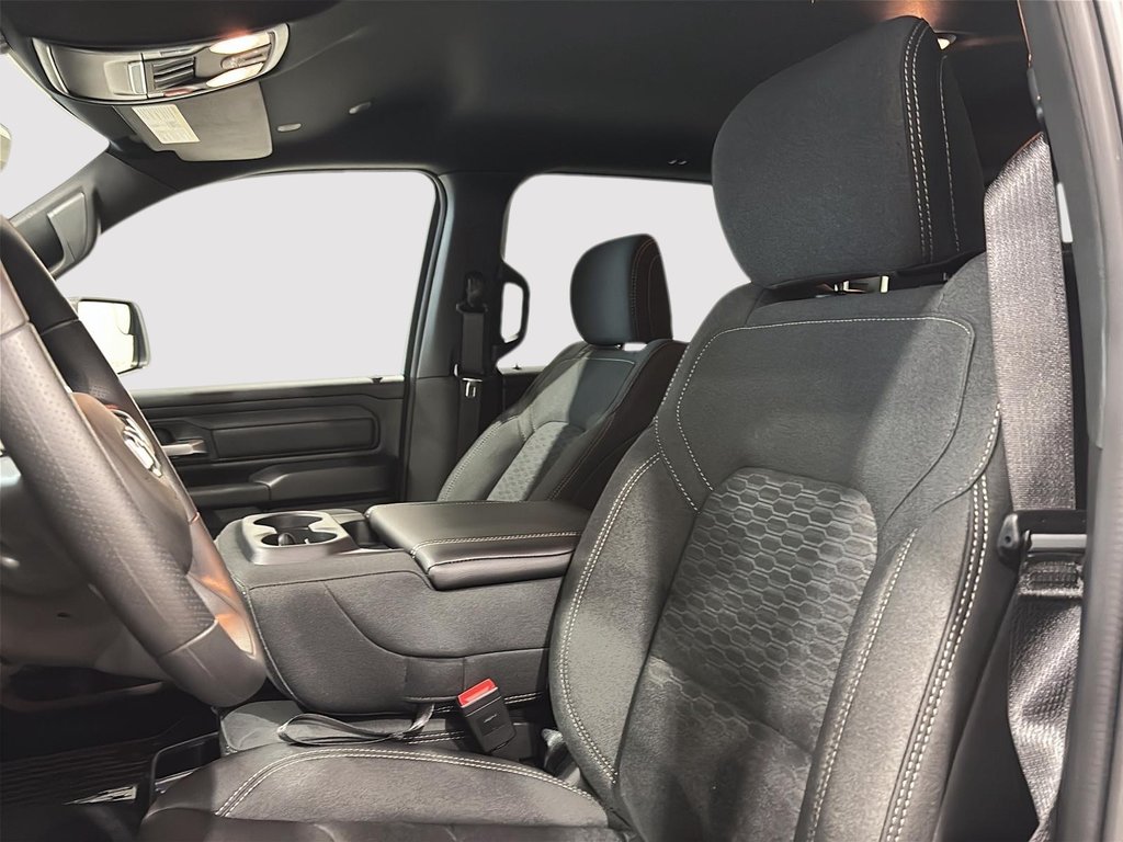 Ram 1500 WARLOCK 2025 à Saint-Hyacinthe, Québec - 7 - w1024h768px