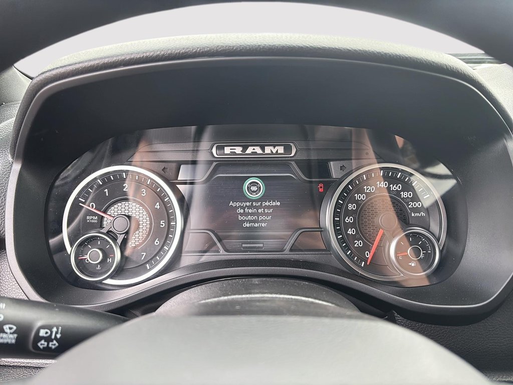 2025 Ram 1500 WARLOCK in Saint-Hyacinthe, Quebec - 10 - w1024h768px