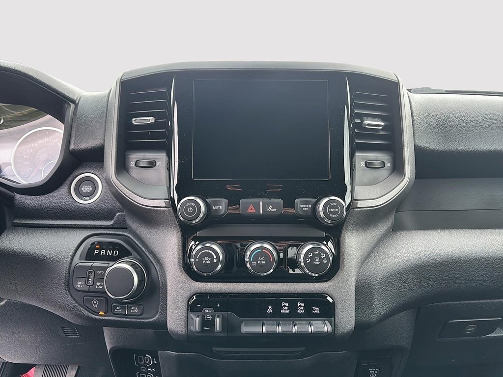 2025 Ram 1500 WARLOCK in Saint-Hyacinthe, Quebec - 11 - w1024h768px