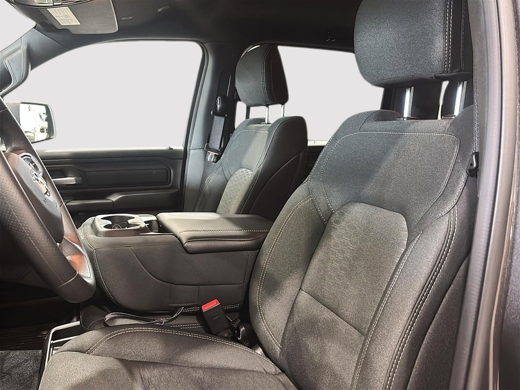 Ram 1500 WARLOCK 2025 à Saint-Hyacinthe, Québec - 7 - w1024h768px