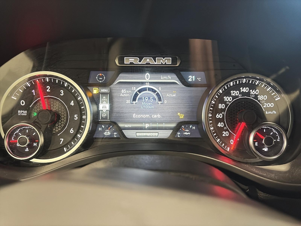Ram 1500 BIG HORN 2025 à Saint-Hyacinthe, Québec - 11 - w1024h768px