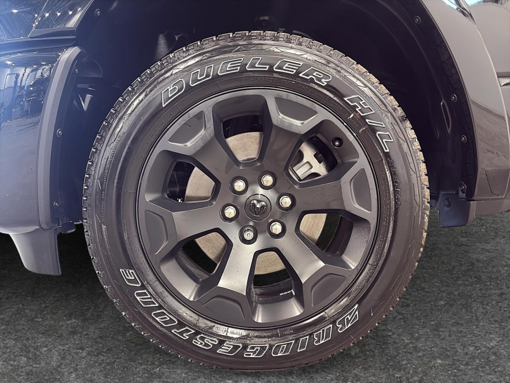 Ram 1500 BIG HORN 2025 à Saint-Hyacinthe, Québec - 10 - w1024h768px