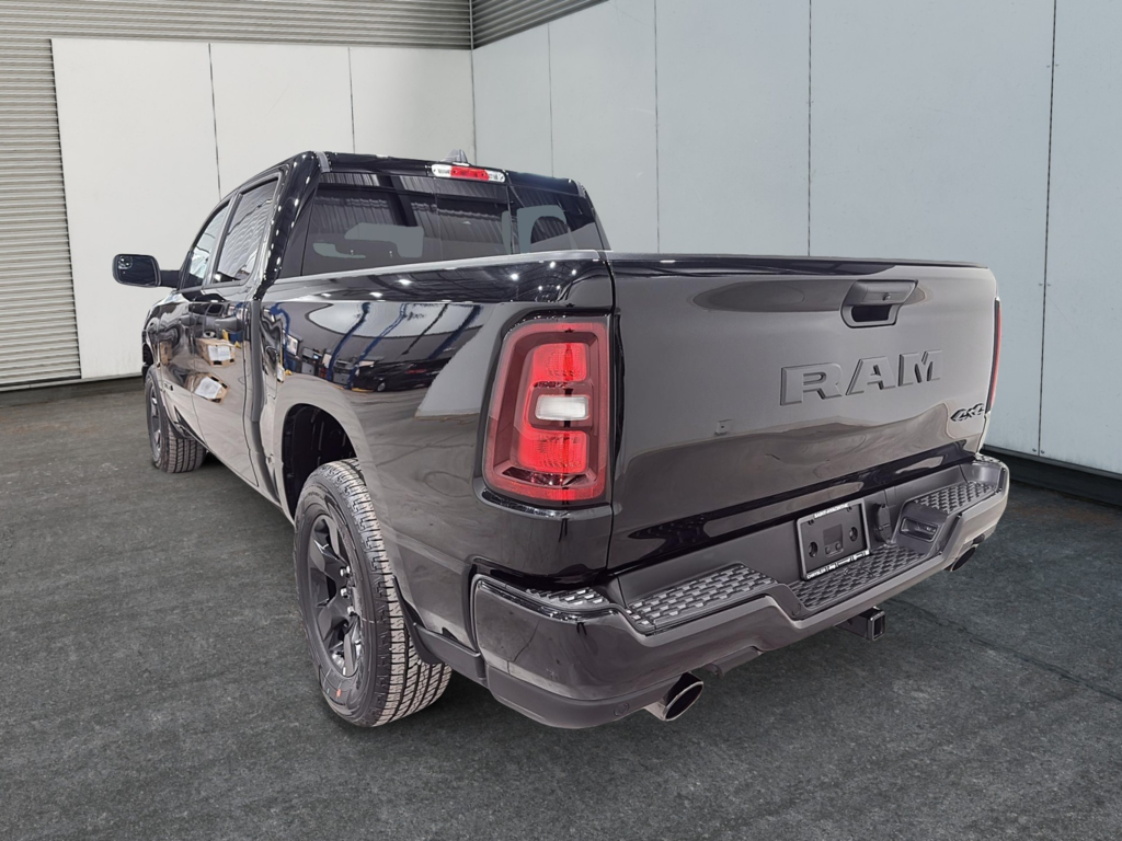 Ram 1500 TRADESMAN 2025 à Saint-Hyacinthe, Québec - 4 - w1024h768px