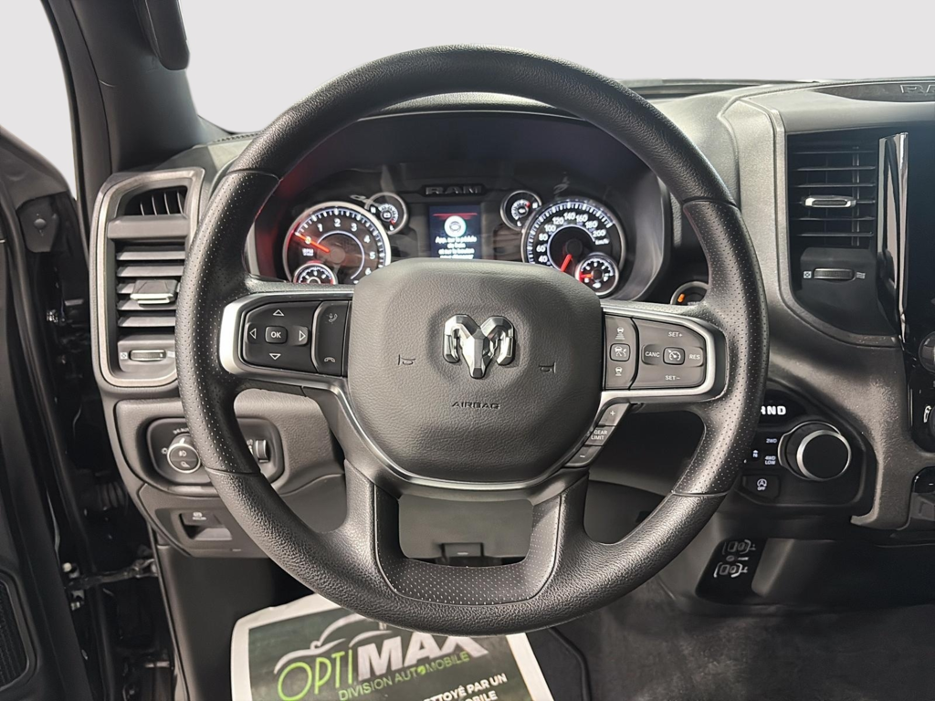 Ram 1500 TRADESMAN 2025 à Saint-Hyacinthe, Québec - 13 - w1024h768px