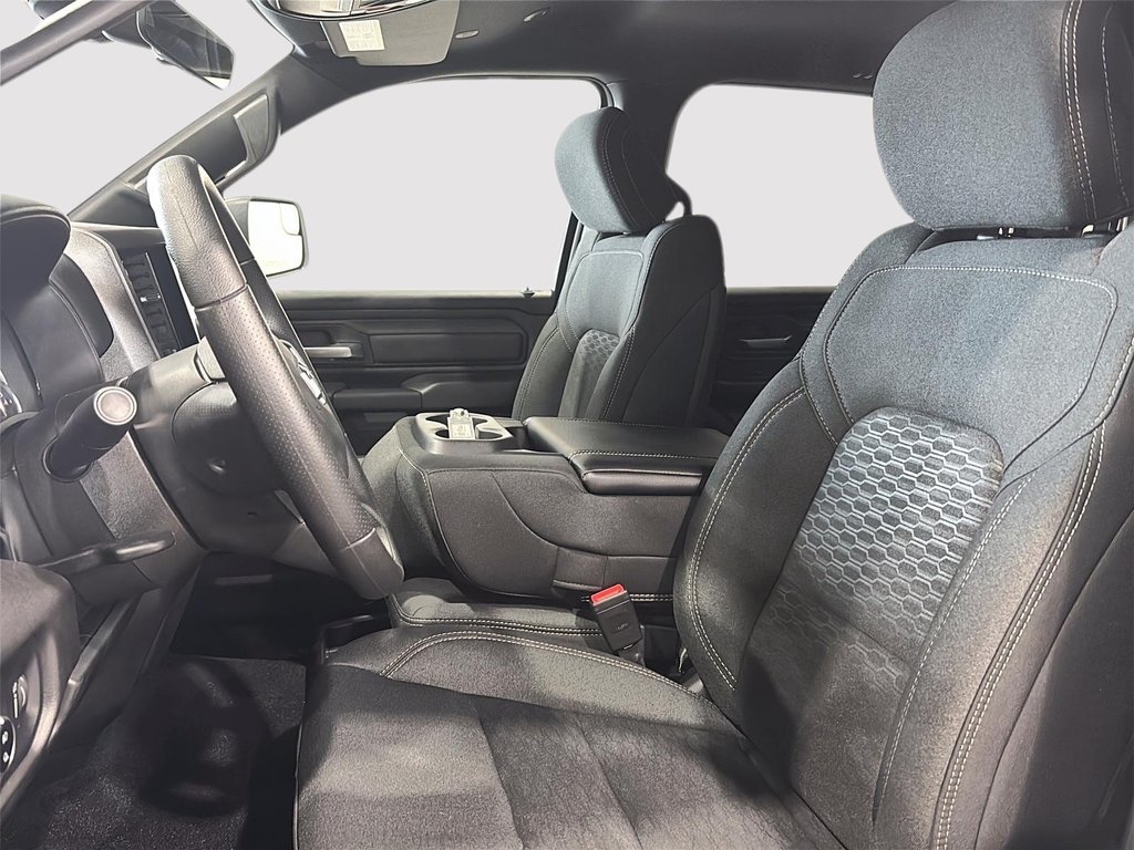 Ram 1500 TRADESMAN 2025 à Saint-Hyacinthe, Québec - 7 - w1024h768px