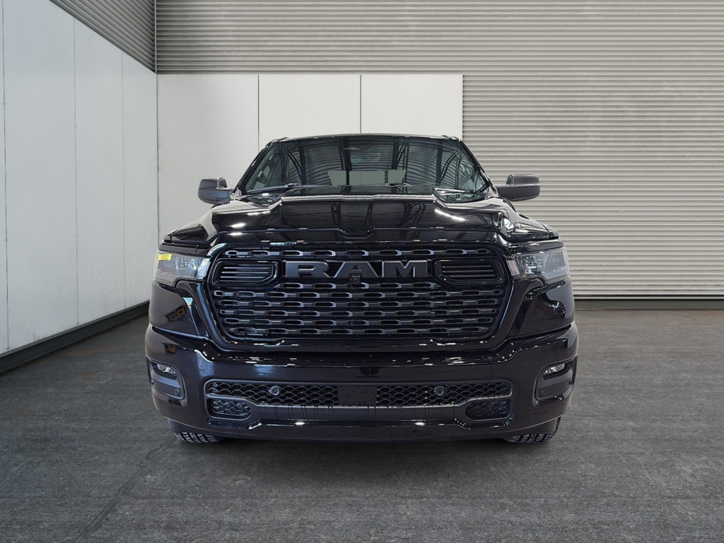 Ram 1500 TRADESMAN 2025 à Saint-Hyacinthe, Québec - 2 - w1024h768px