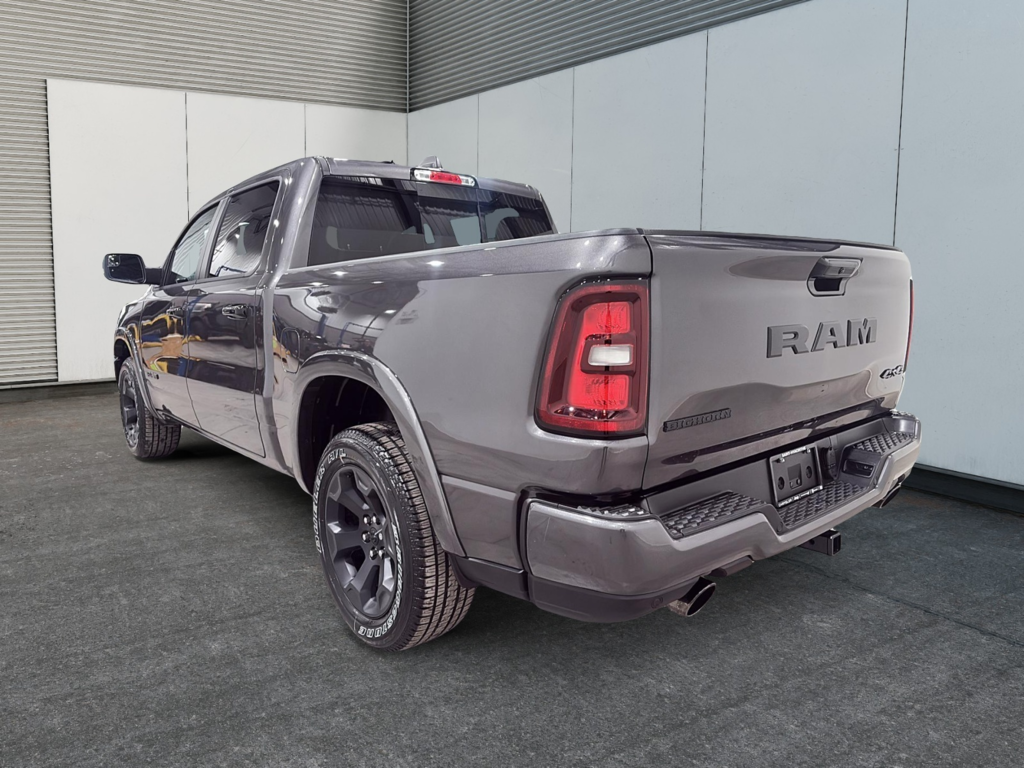 Ram 1500 BIG HORN 2025 à Saint-Hyacinthe, Québec - 4 - w1024h768px
