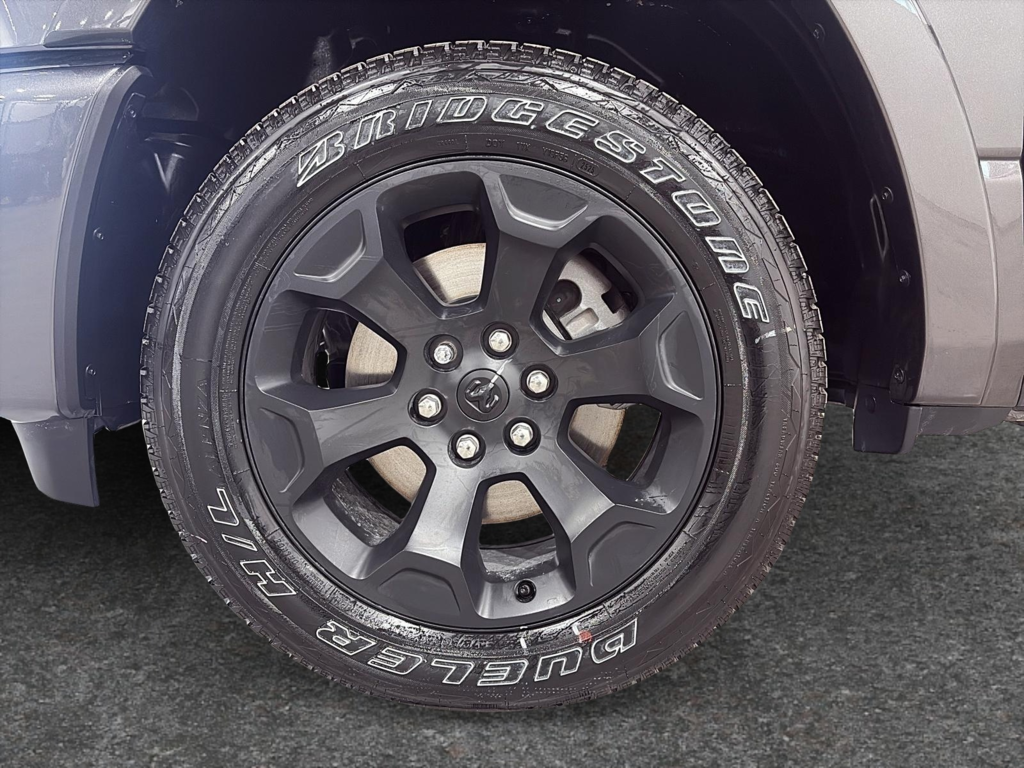 Ram 1500 BIG HORN 2025 à Saint-Hyacinthe, Québec - 10 - w1024h768px