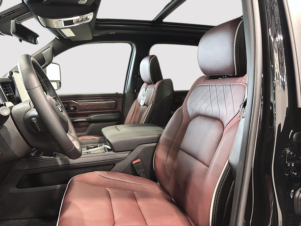 2025 Ram 1500 LIMITED in Saint-Hyacinthe, Quebec - 7 - w1024h768px