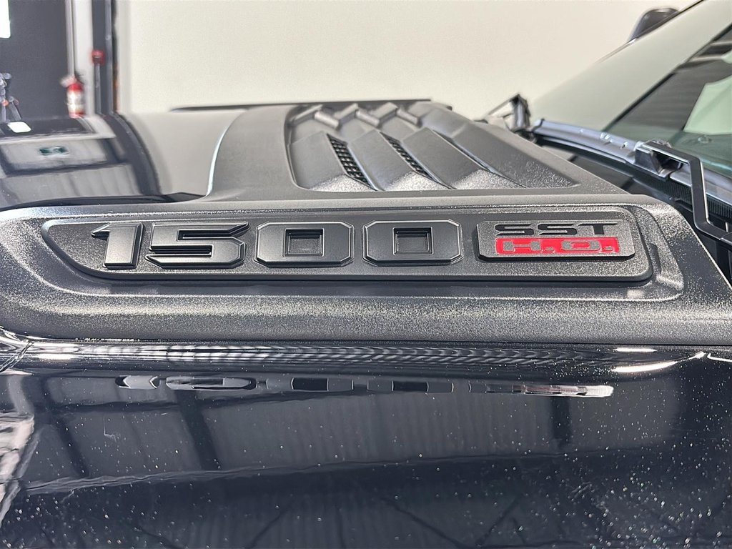 2025 Ram 1500 LIMITED in Saint-Hyacinthe, Quebec - 5 - w1024h768px