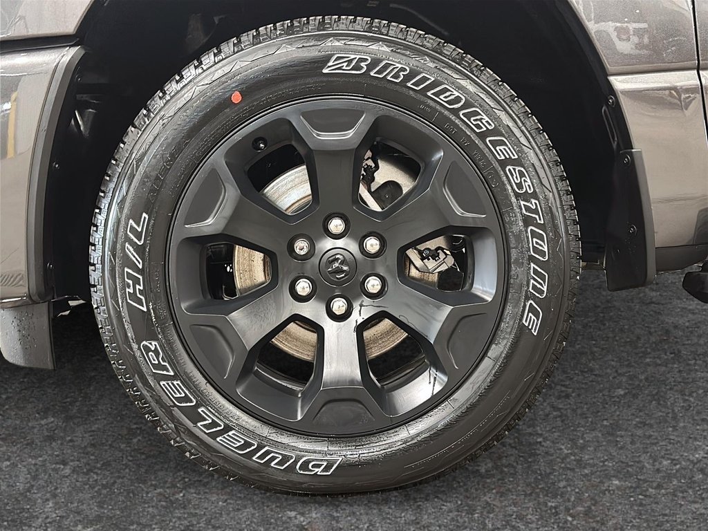 2025 Ram 1500 SPORT in Saint-Hyacinthe, Quebec - 6 - w1024h768px