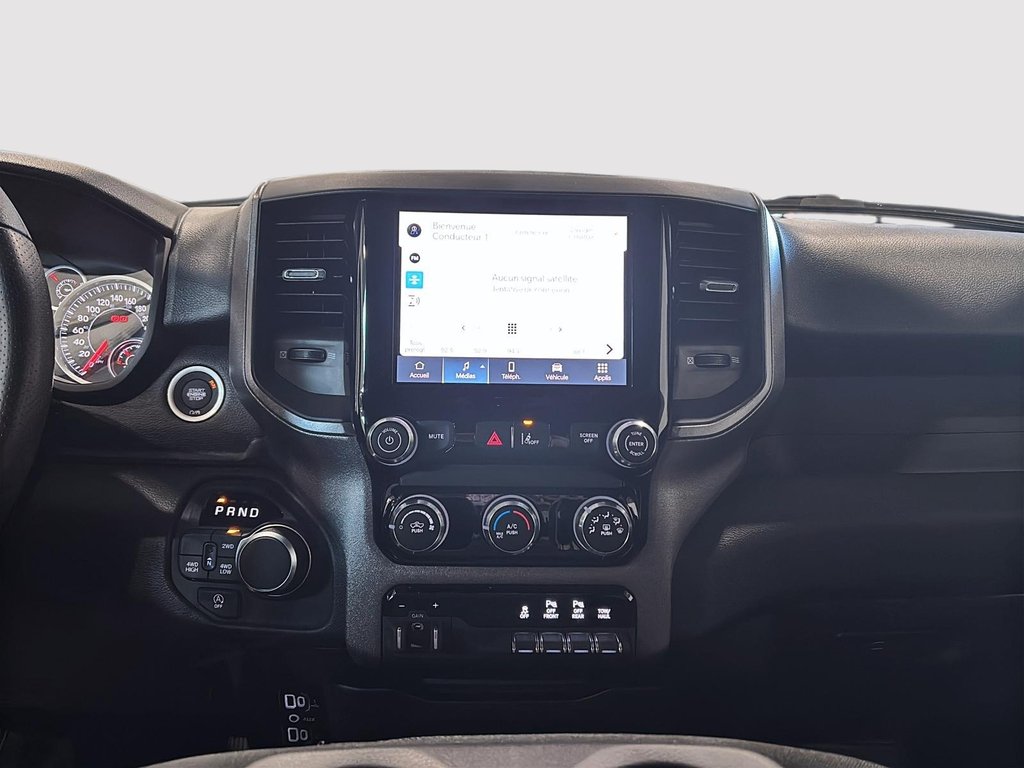 2025 Ram 1500 Tradesman in Saint-Hyacinthe, Quebec - 12 - w1024h768px