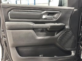 2025 Ram 1500 BIG HORN in Saint-Hyacinthe, Quebec - 12 - w1024h768px