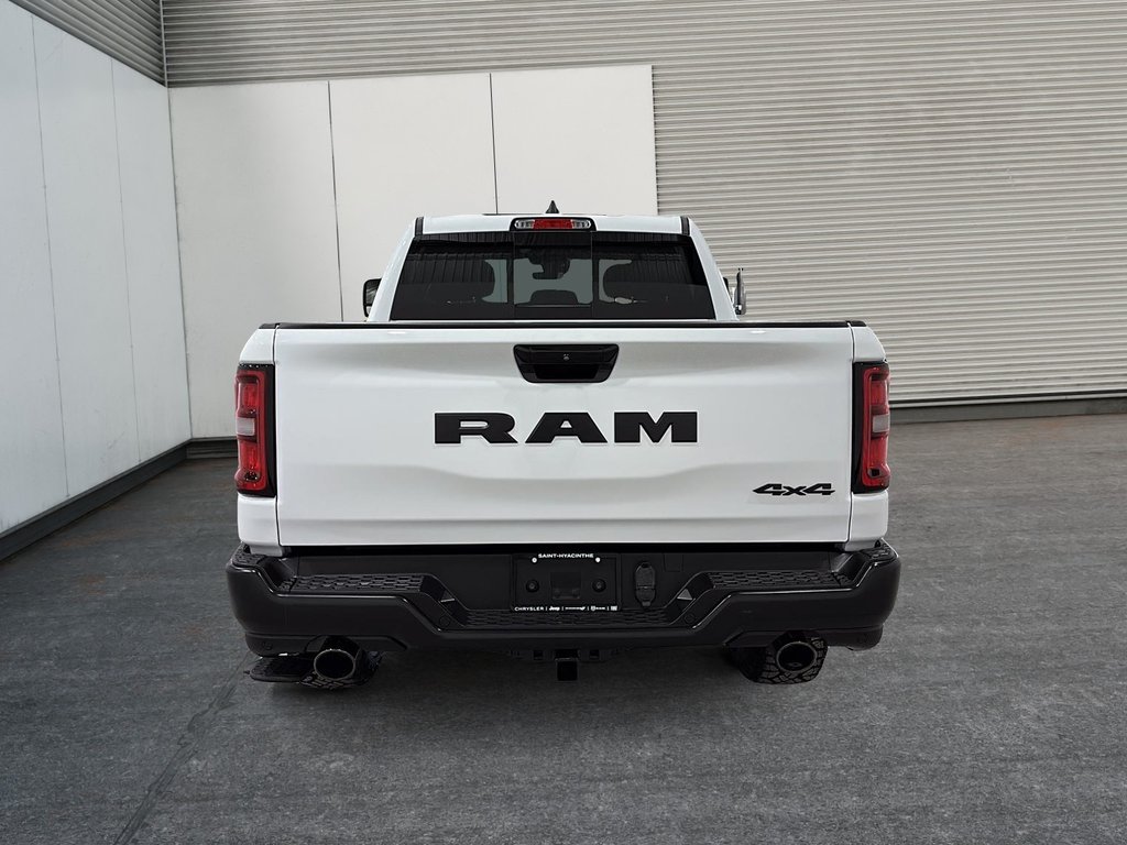 Ram 1500 WARLOCK 2025 à Saint-Hyacinthe, Québec - 3 - w1024h768px