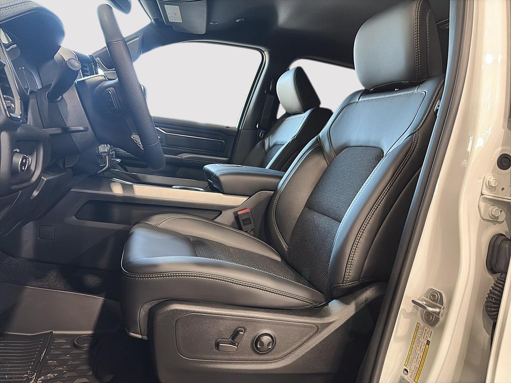 Ram 1500 SPORT 2026 à Saint-Hyacinthe, Québec - 8 - w1024h768px