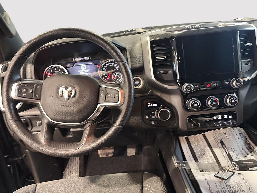Ram 1500 EXPRESS 2026 à Saint-Hyacinthe, Québec - 9 - w1024h768px