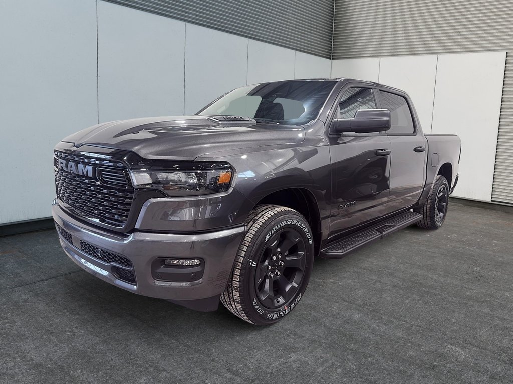 Ram 1500 EXPRESS 2026 à Saint-Hyacinthe, Québec - 1 - w1024h768px