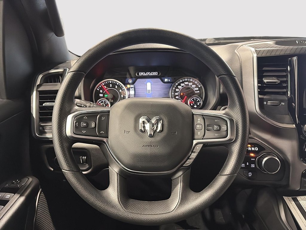 Ram 1500 EXPRESS 2026 à Saint-Hyacinthe, Québec - 11 - w1024h768px