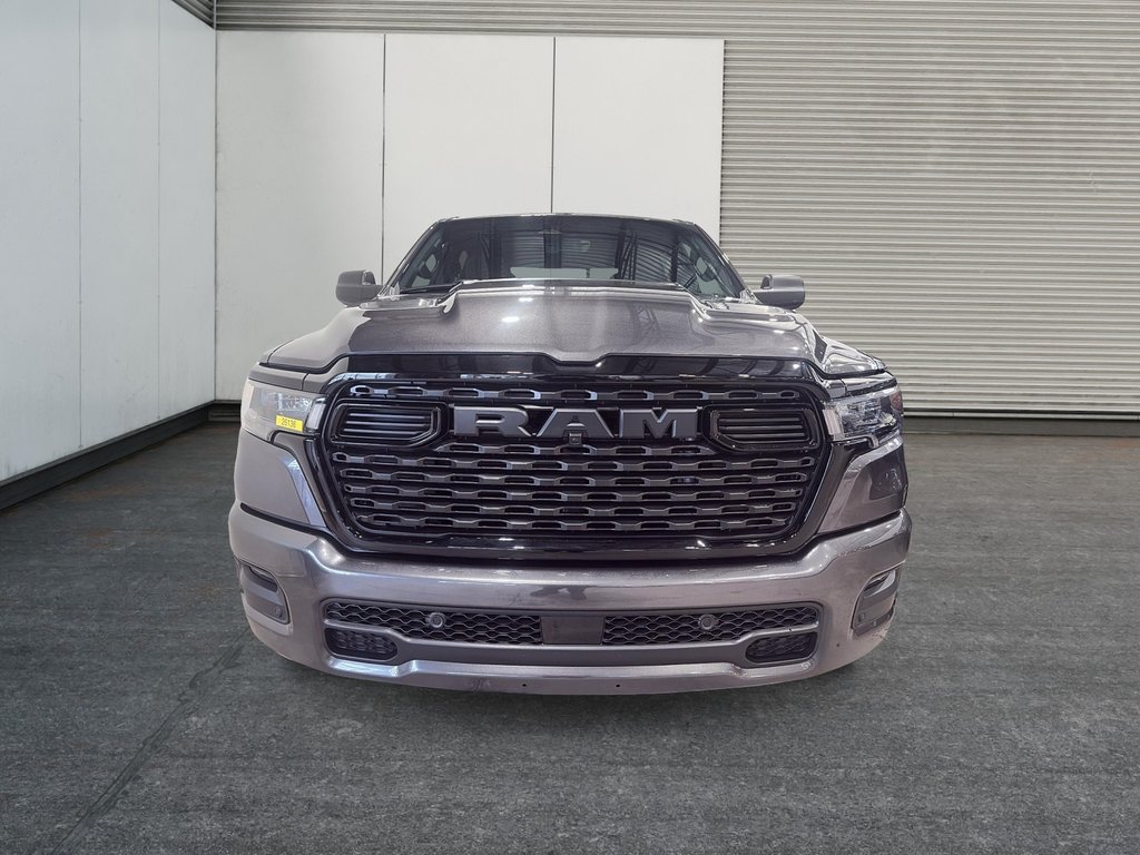 Ram 1500 EXPRESS 2026 à Saint-Hyacinthe, Québec - 2 - w1024h768px