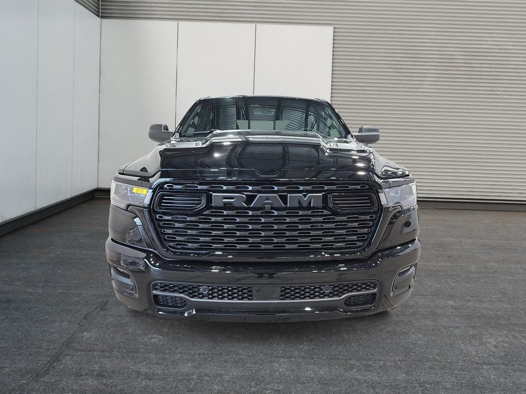 2026 Ram 1500 EXPRESS in Saint-Hyacinthe, Quebec - 2 - w1024h768px
