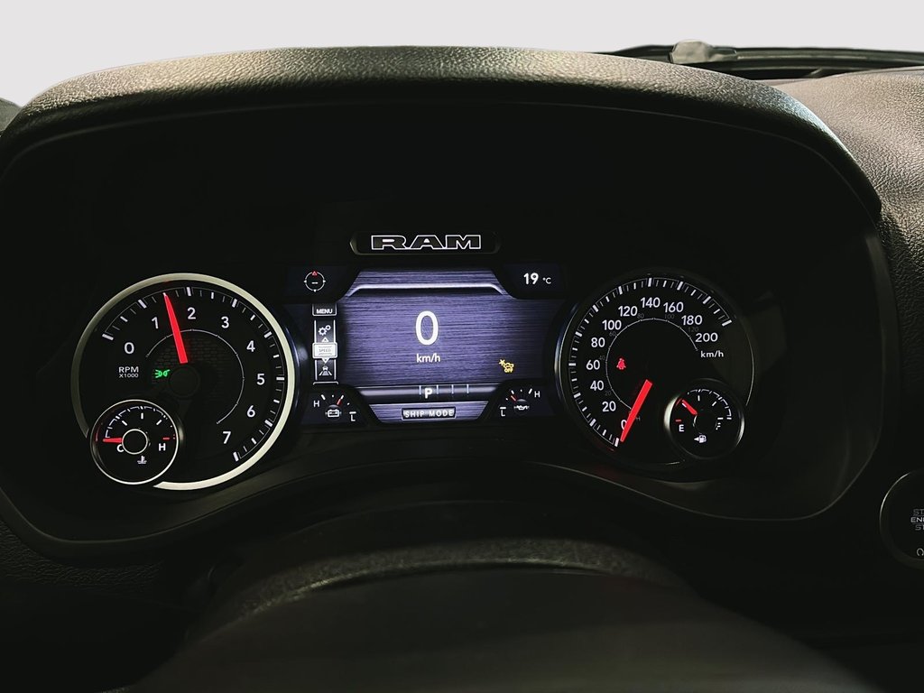 2026 Ram 1500 EXPRESS in Saint-Hyacinthe, Quebec - 12 - w1024h768px