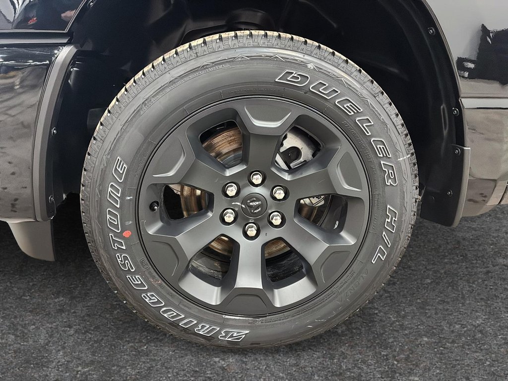 2026 Ram 1500 SPORT in Saint-Hyacinthe, Quebec - 7 - w1024h768px