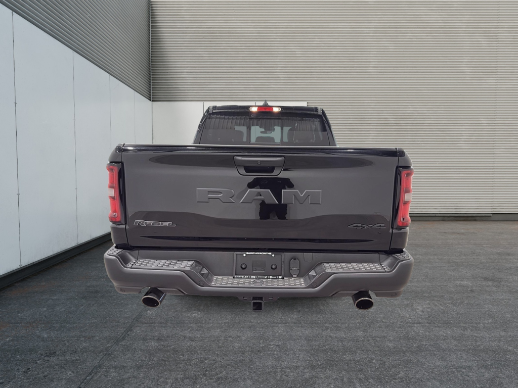 2026 Ram 1500 REBEL in Saint-Hyacinthe, Quebec - 4 - w1024h768px