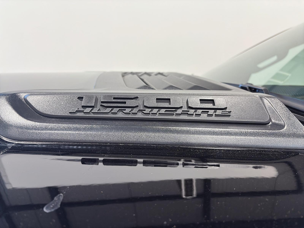 2026 Ram 1500 REBEL in Saint-Hyacinthe, Quebec - 8 - w1024h768px