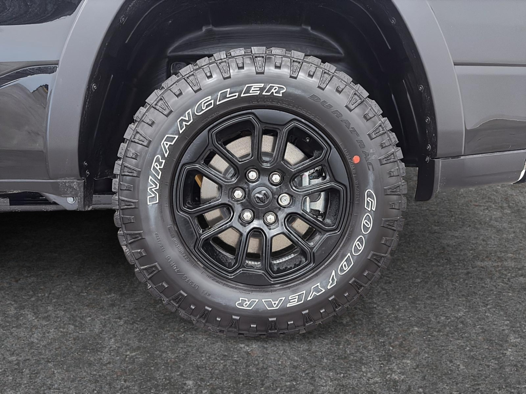 2026 Ram 1500 REBEL in Saint-Hyacinthe, Quebec - 10 - w1024h768px