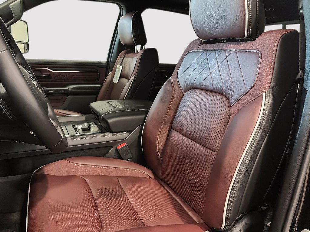 2026 Ram 1500 LIMITED in Saint-Hyacinthe, Quebec - 8 - w1024h768px