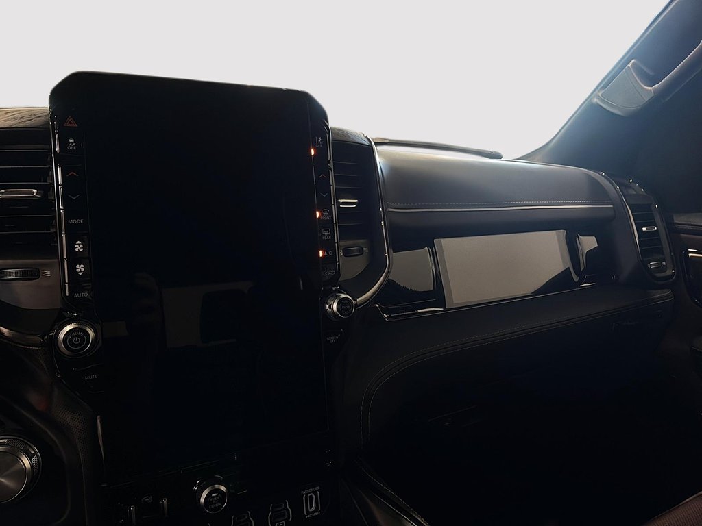 2026 Ram 1500 LIMITED in Saint-Hyacinthe, Quebec - 13 - w1024h768px